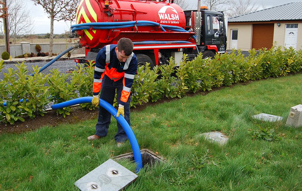 Commercial Septic Tank Emptying